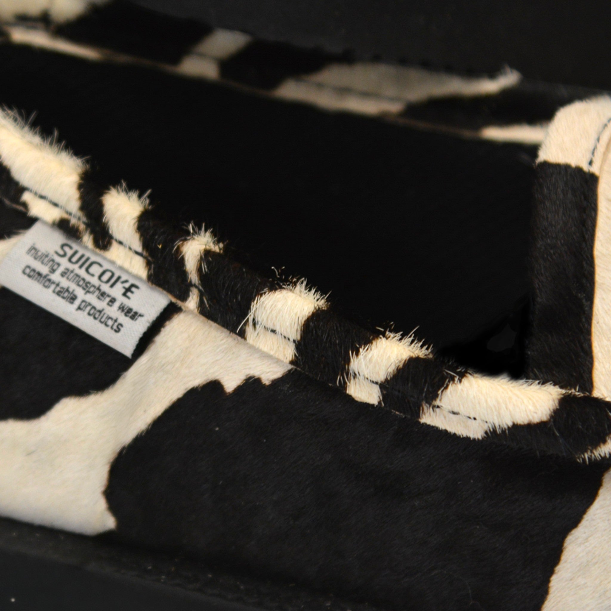 Suicoke black and white 111193