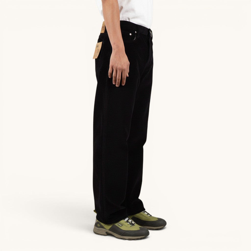 Numero 5 men's black corduroy jeans, regular fit, made from 100% cotton, ideal for daily wear.