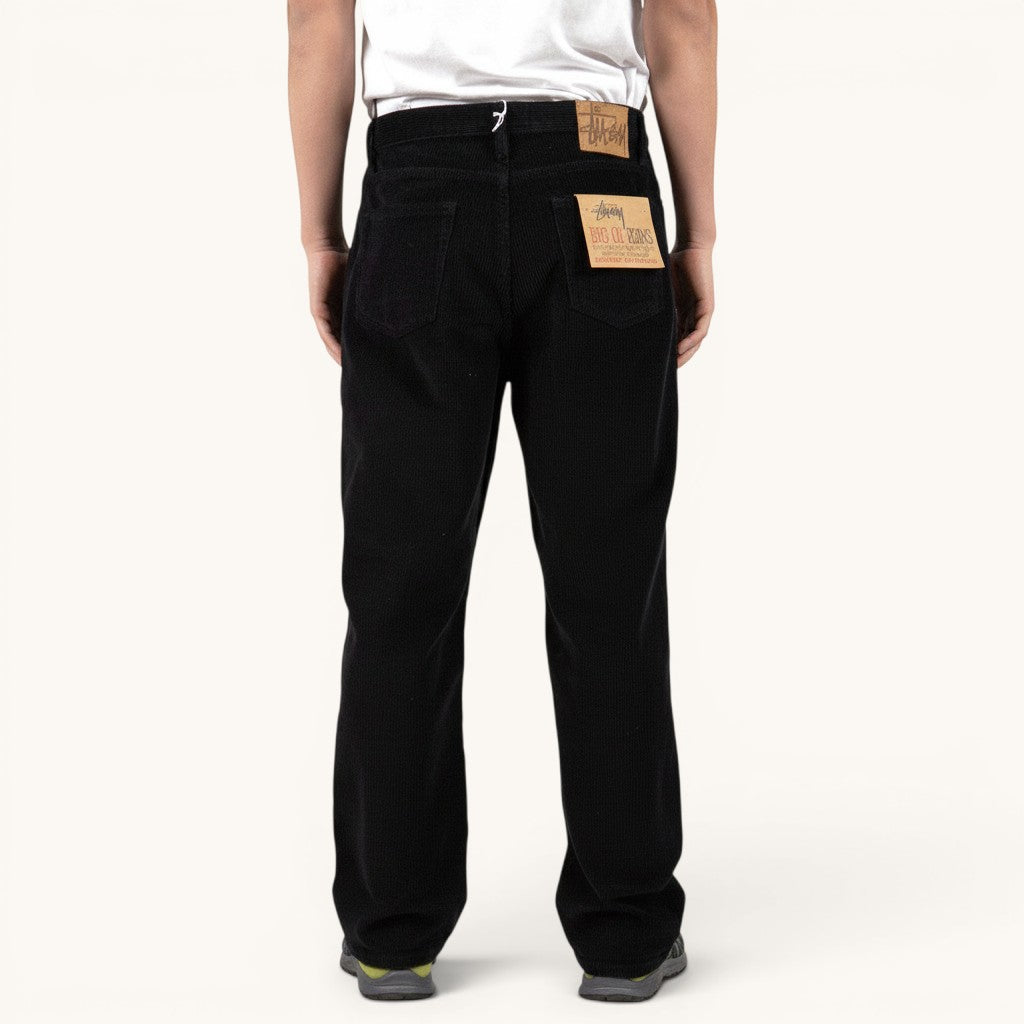 Numero 5 black corduroy jeans for men, 100% cotton, regular fit, durable for daily wear.