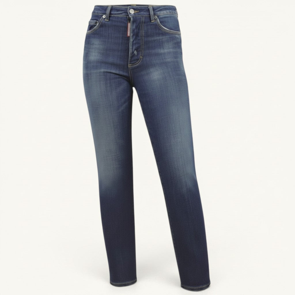 Numero 5 women's blue denim jeans, regular fit, medium waist with belt loops, made of 98% cotton and 2% elastane.