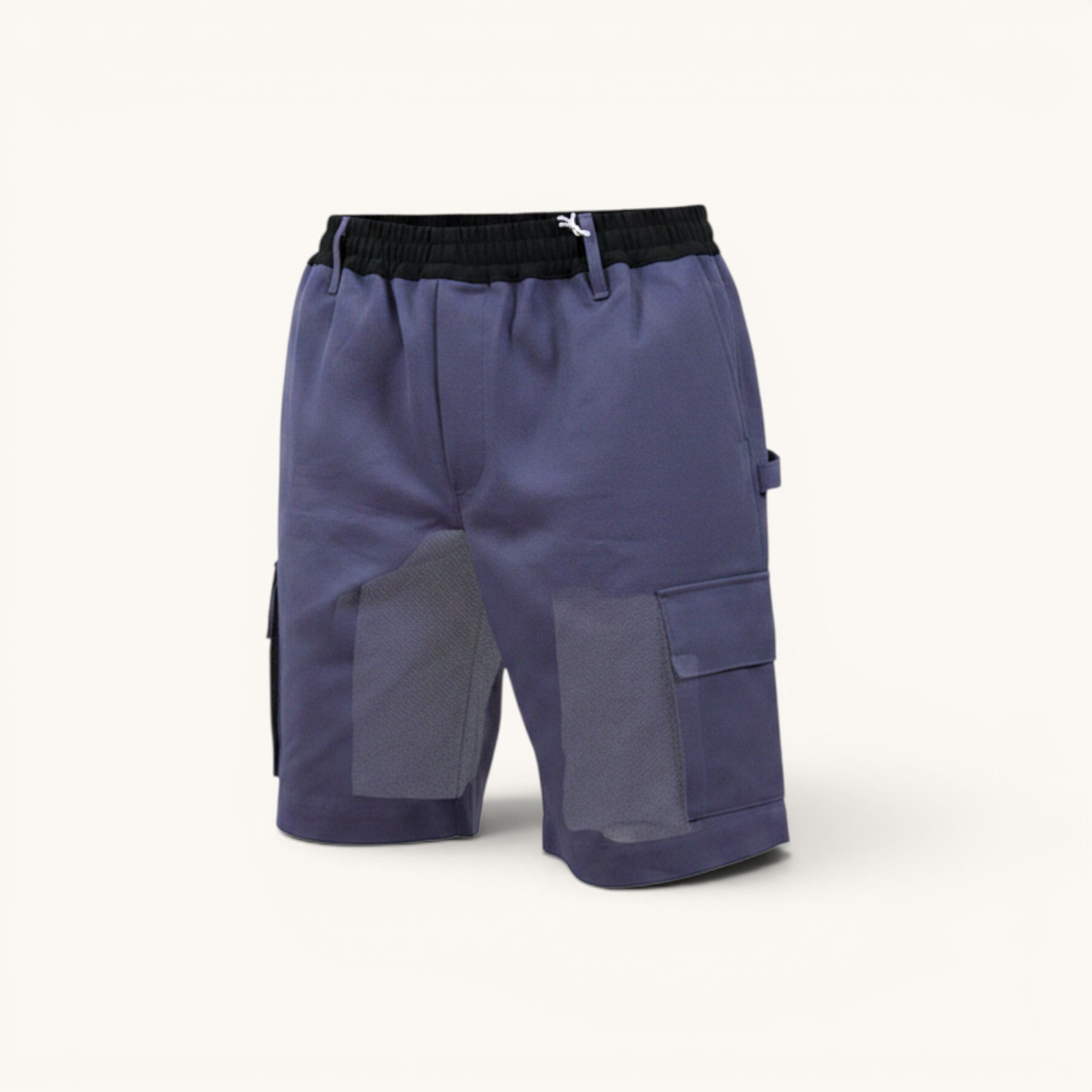 Numero 5 men's blue technical cargo shorts above the knee, regular fit, made from 72% PA 28% EA.