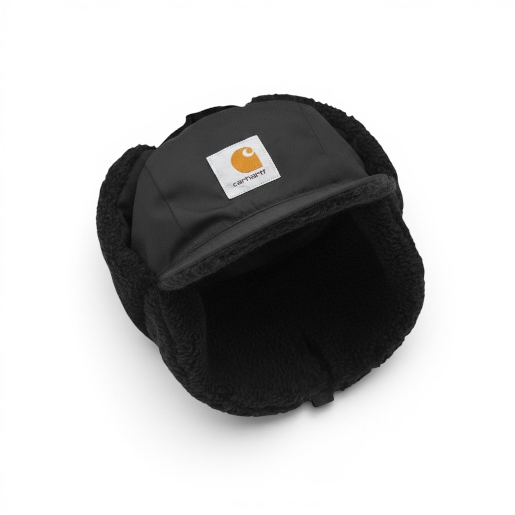 Cappello grigio Carhartt WIP con paraorecchie in pile e chiusura a cordino. Design funzionale per tutte le stagioni.
