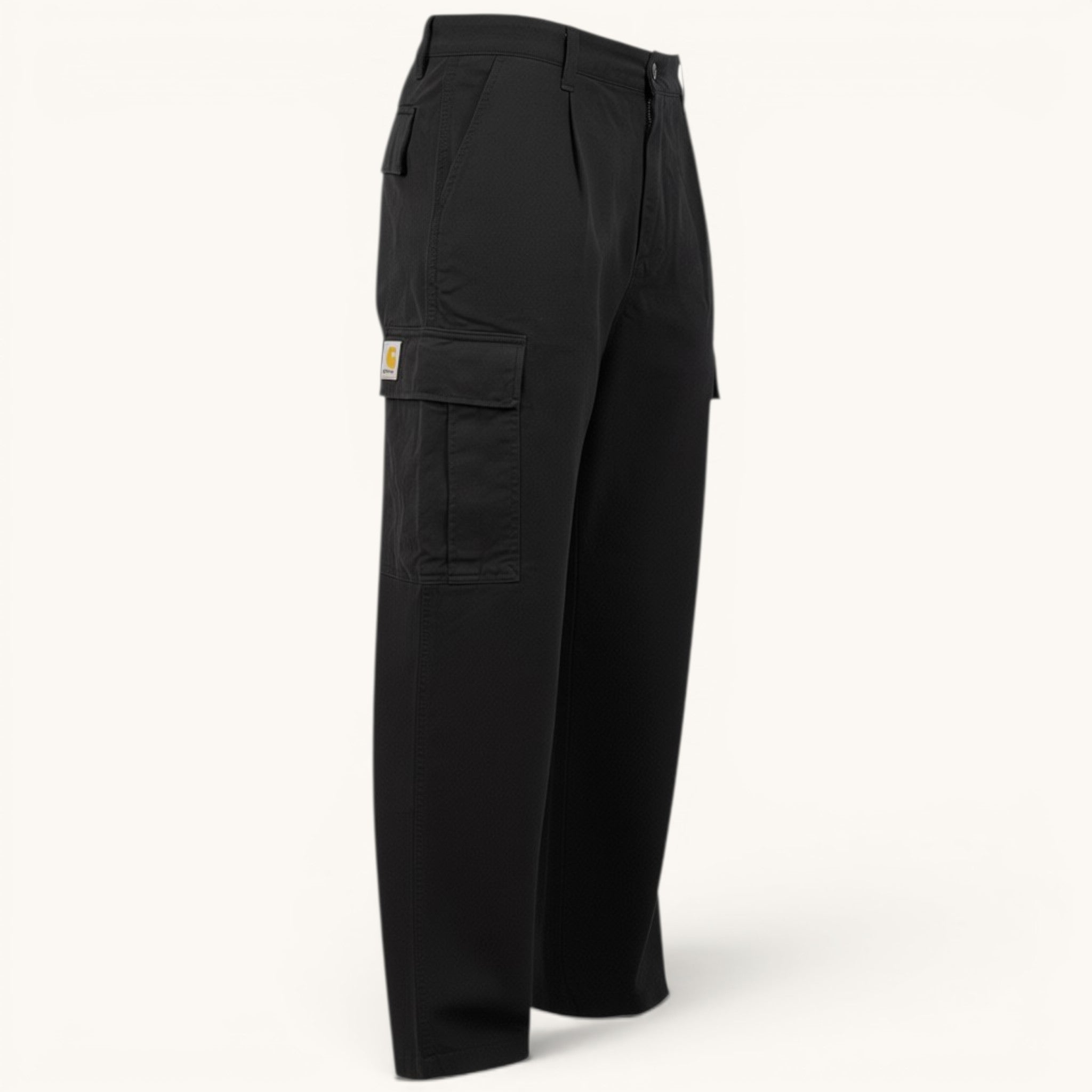 Numero 5 Pantalone nero Carhartt WIP in 100% cotone con vestibilità regolare e tasche cargo. Modello funzionale da uomo per occasioni casual.