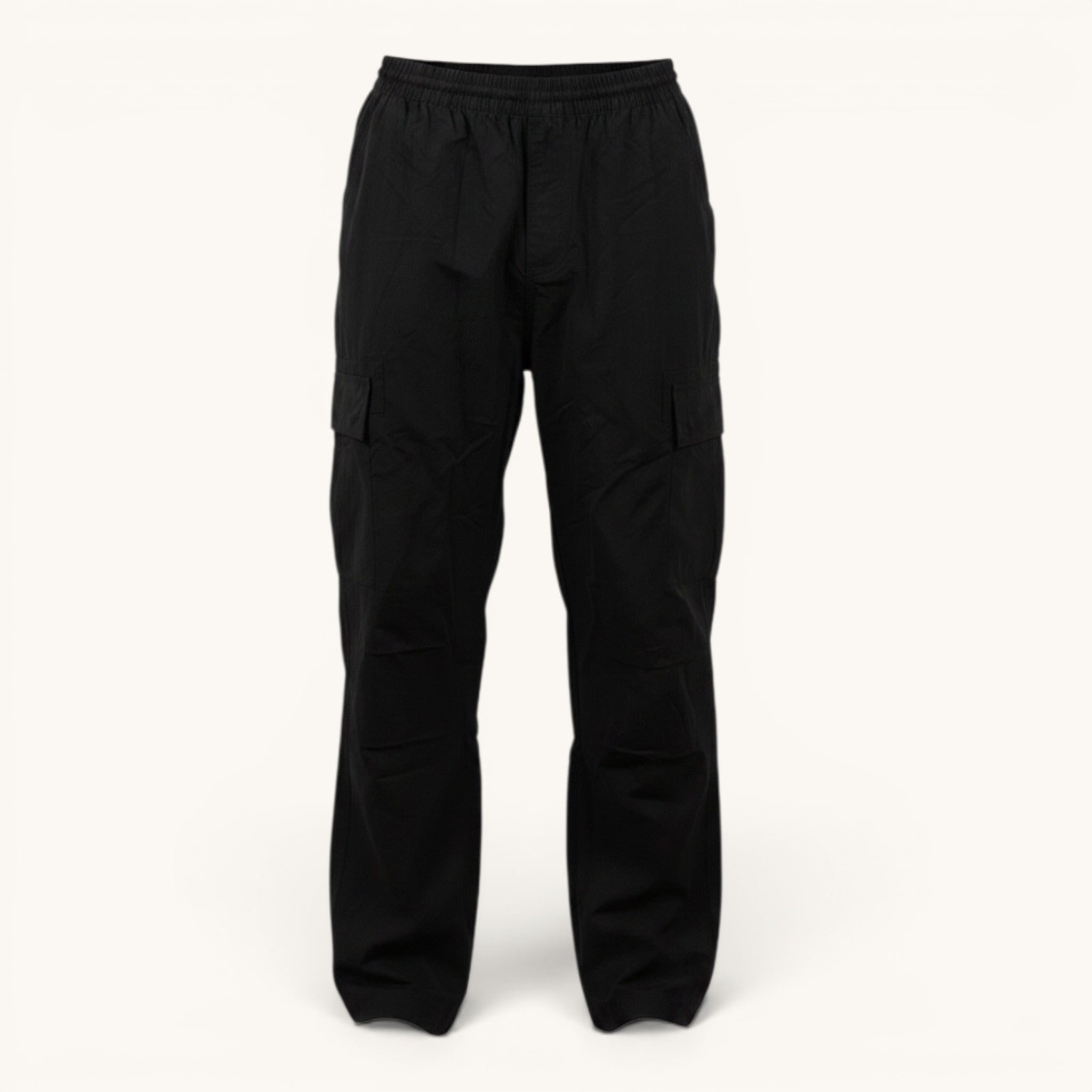 Numero 5 pantaloni neri Adidas originals IB8685 da uomo in poliestere, vestibilità regular, vita elasticizzata, design sportivo.