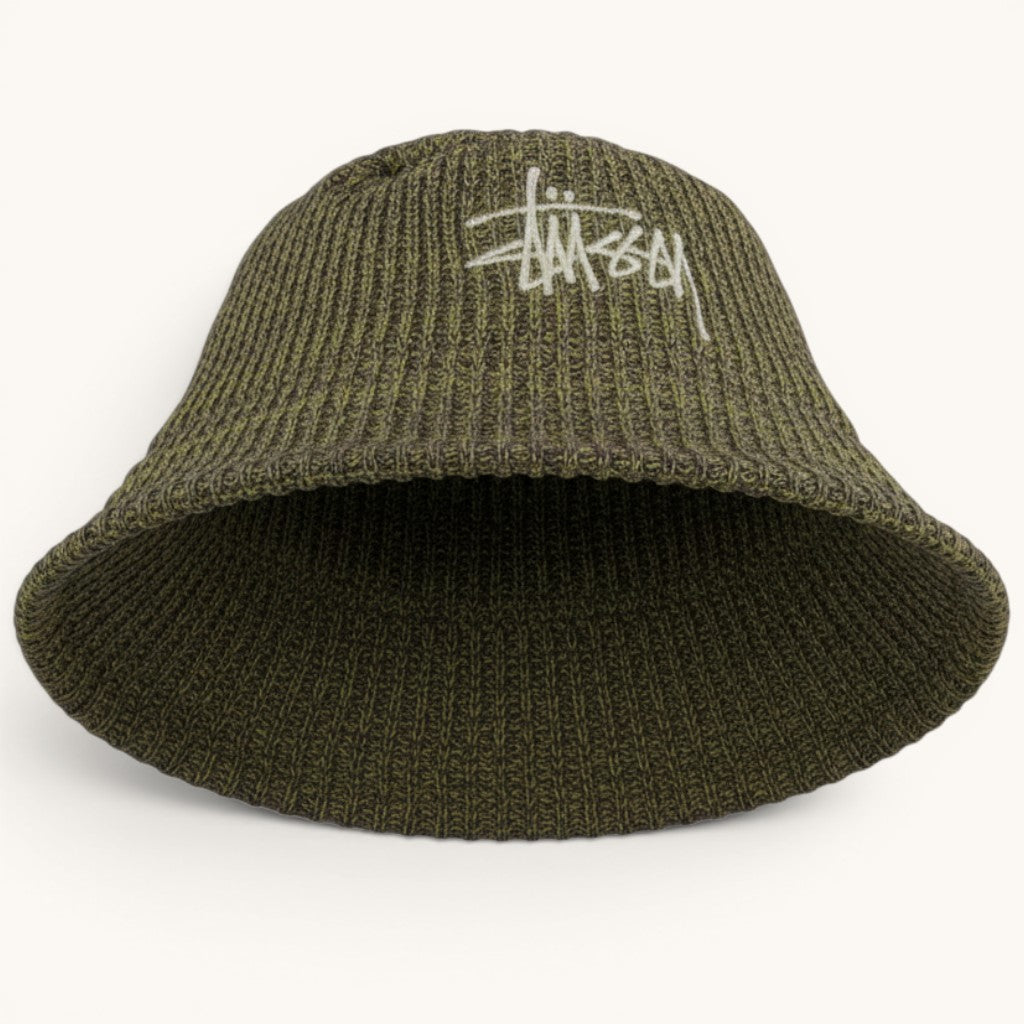 Numero 5 Stussy green knit bucket hat with embroidered logo. Streetwear design for men.
