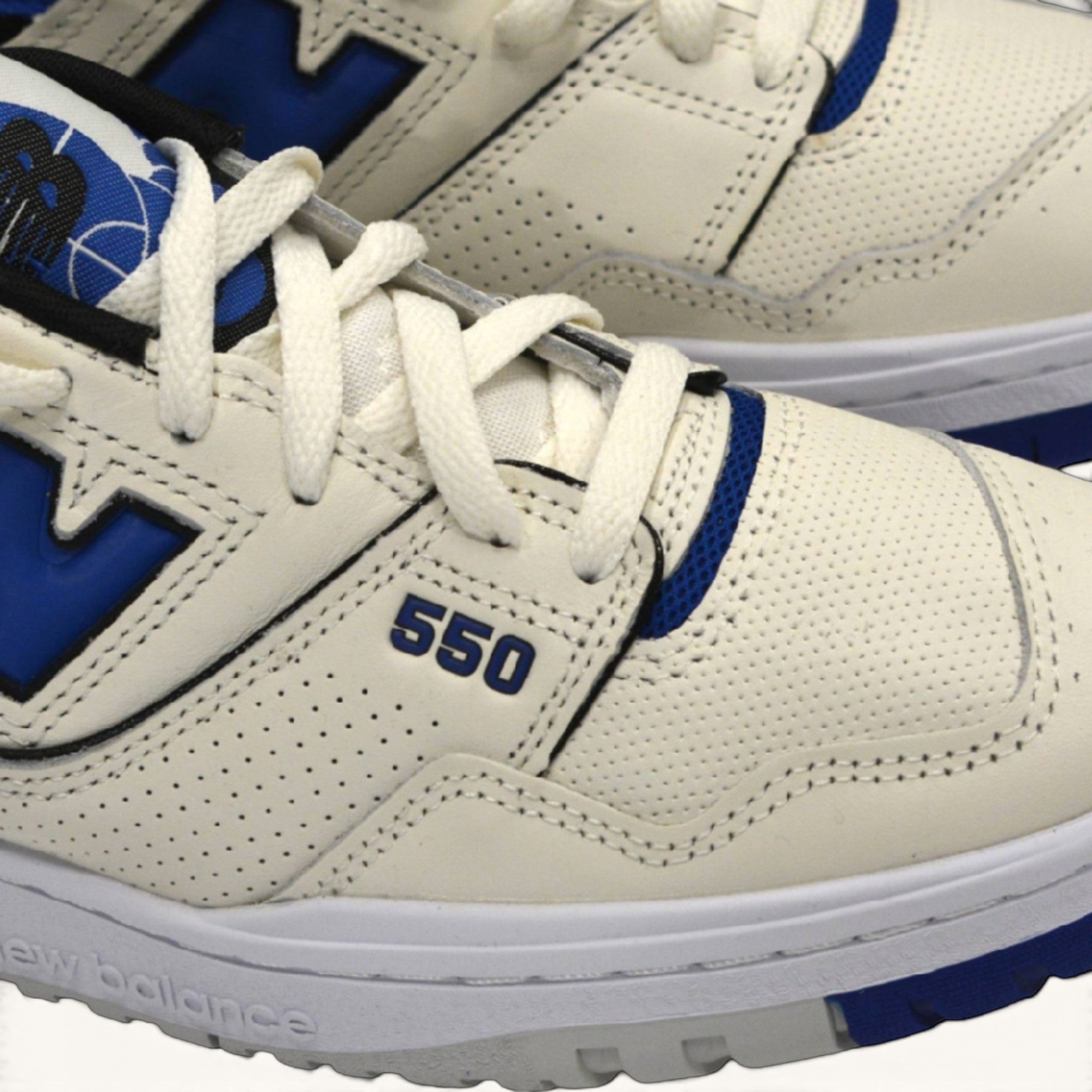 New Balance bianche e blu 112948