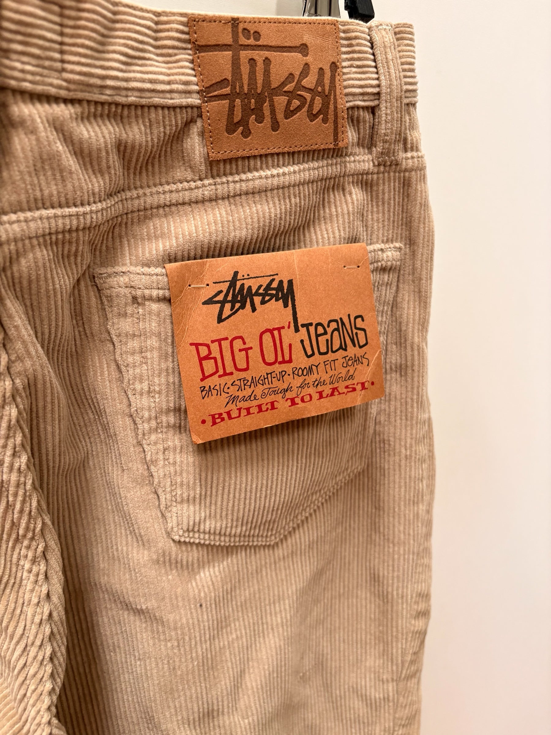 Pantaloni beige Stussy 107042