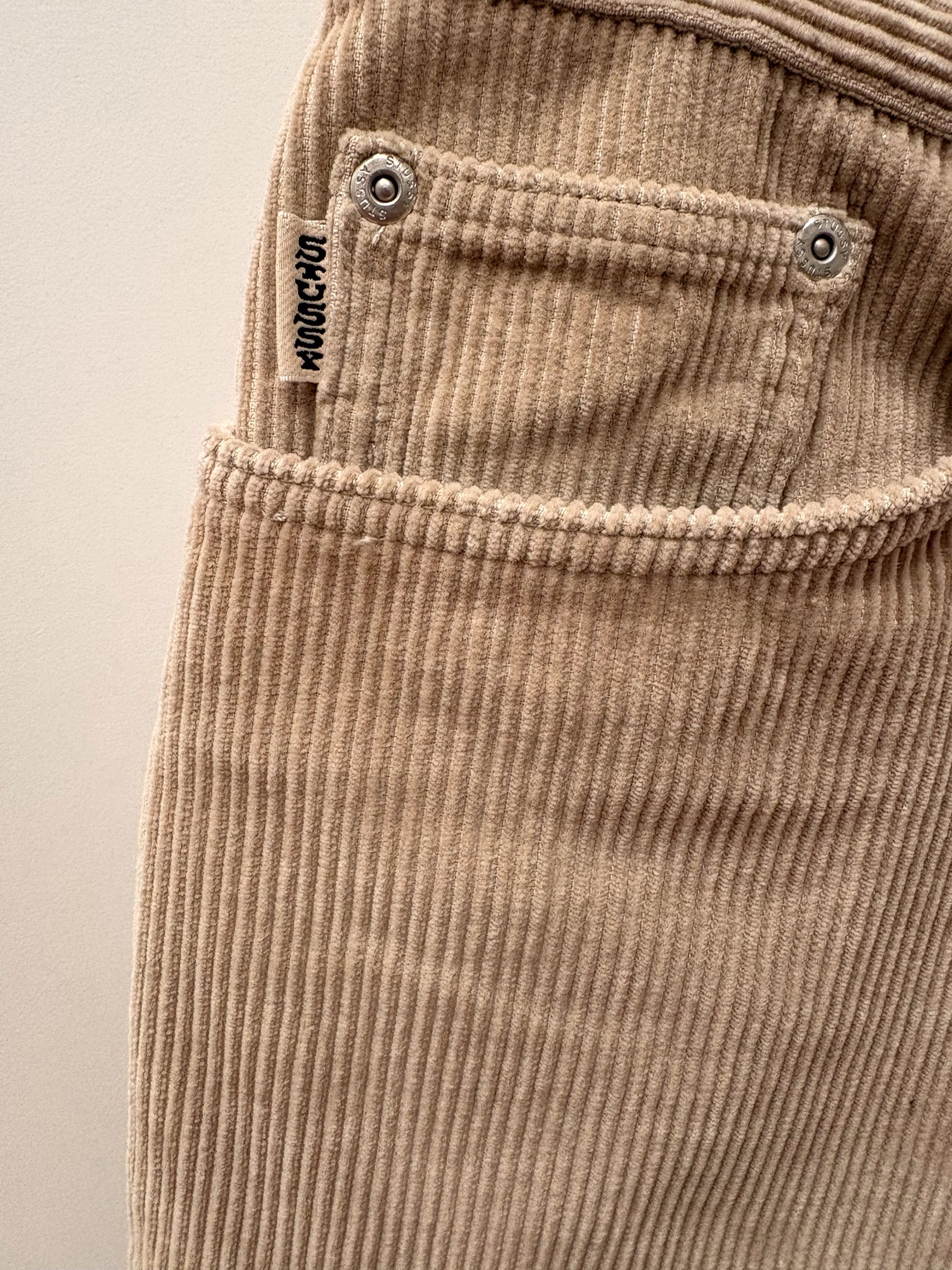Pantaloni beige Stussy 107042