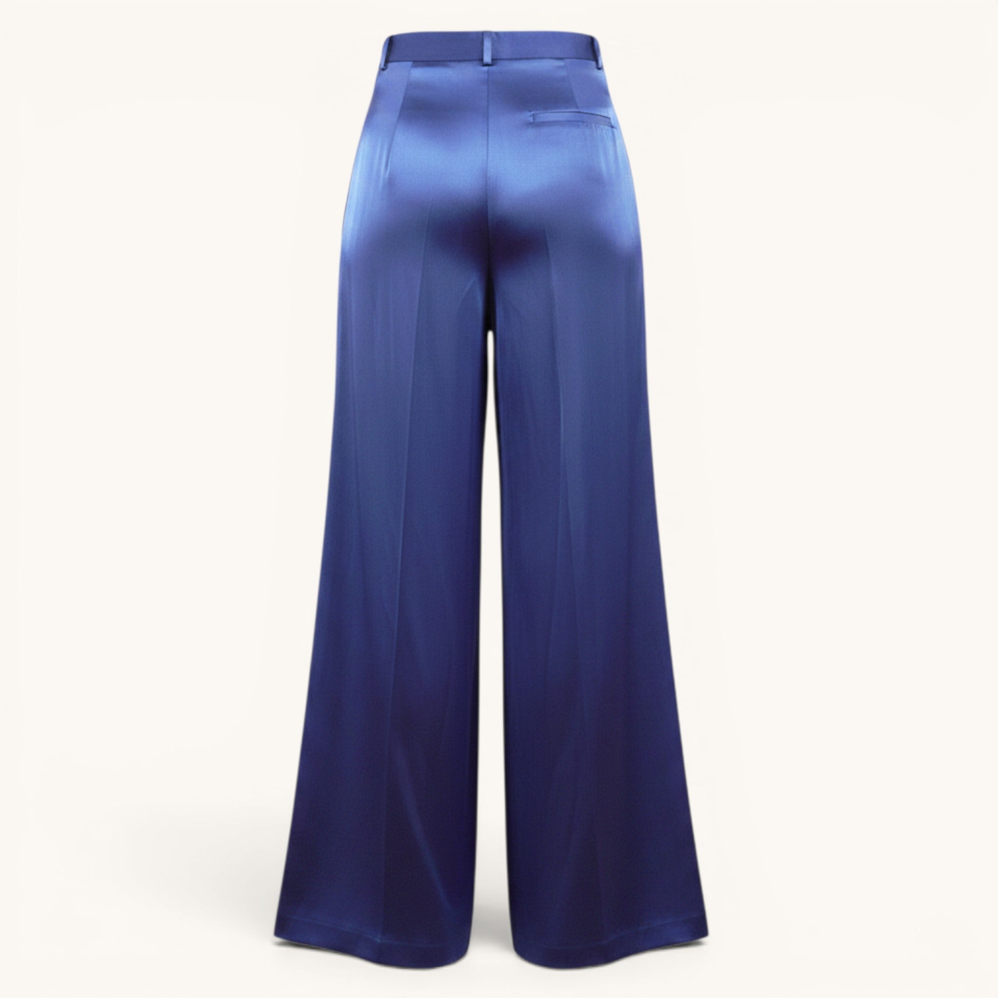 Numero 5 women's blue satin palazzo pants with a regular fit, belt loops, and a back pocket. Made of 87% acetate and 13% silk.