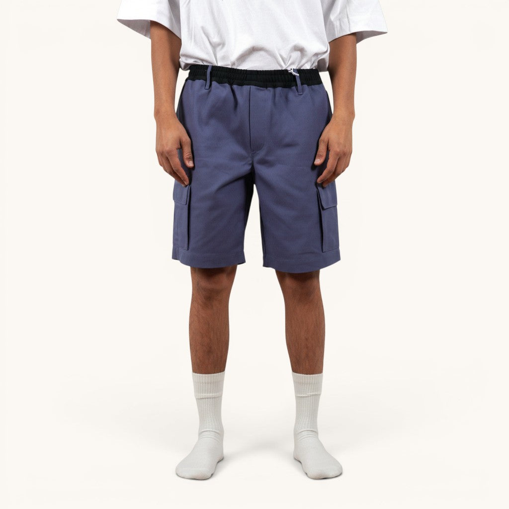 Numero 5 men's blue technical cargo shorts, above the knee length, regular fit, made from polyamide and elastane blend.