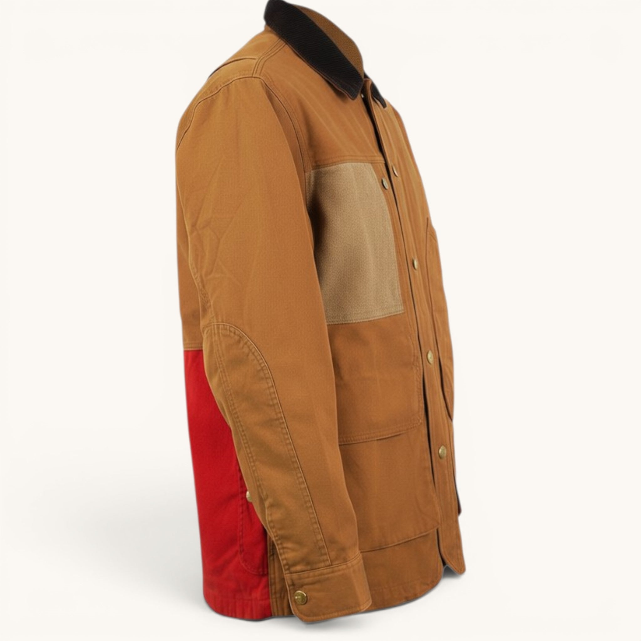 Numero 5 Giubbotto da uomo in cotone marrone e rosso Carhartt WIP con toppa sul petto e colletto nero.