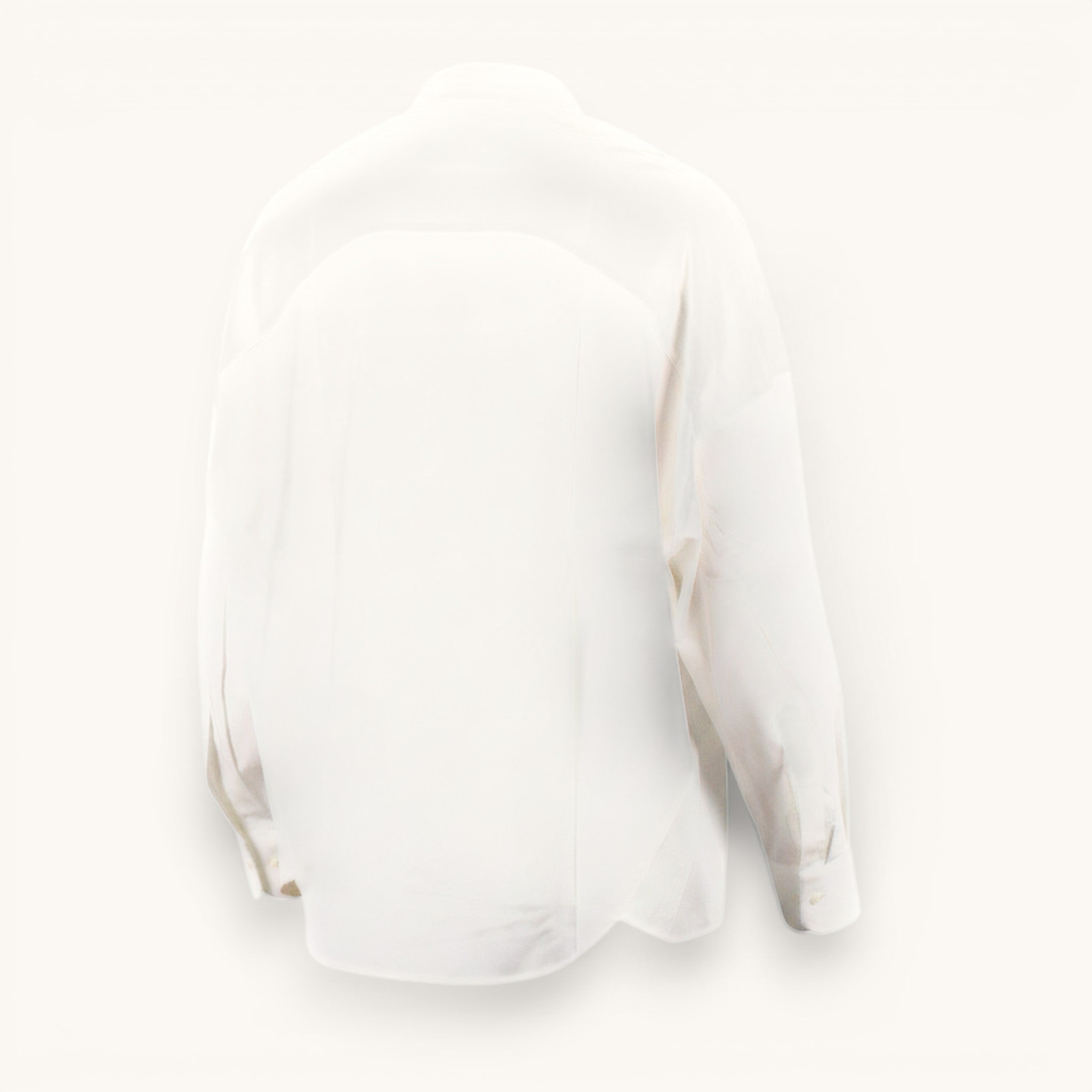 Numero 5 MANCA TUTTO white oversized cotton shirt with a relaxed fit and button-down collar.