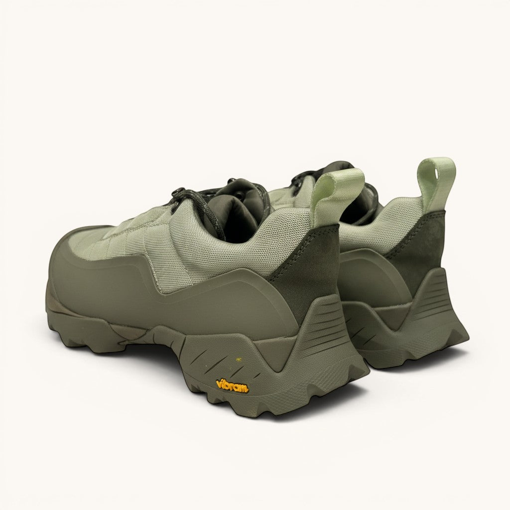 Numero 5 Scarpa verde Roa 113610, a hiking shoe with a Vibram sole in shades of green and olive.