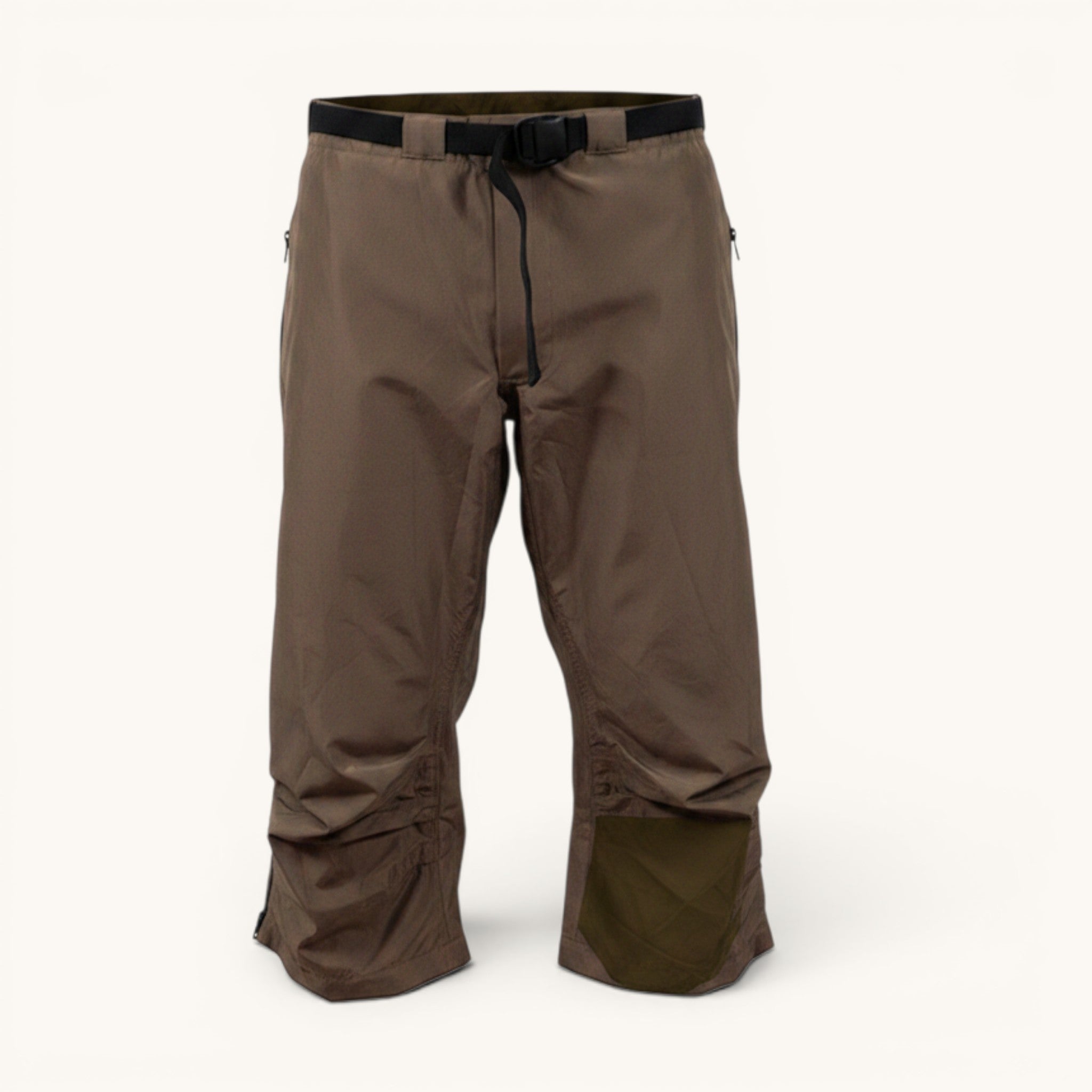 Numero 5 men's taupe polyester Bermuda shorts with a contemporary cut and adjustable waist belt.