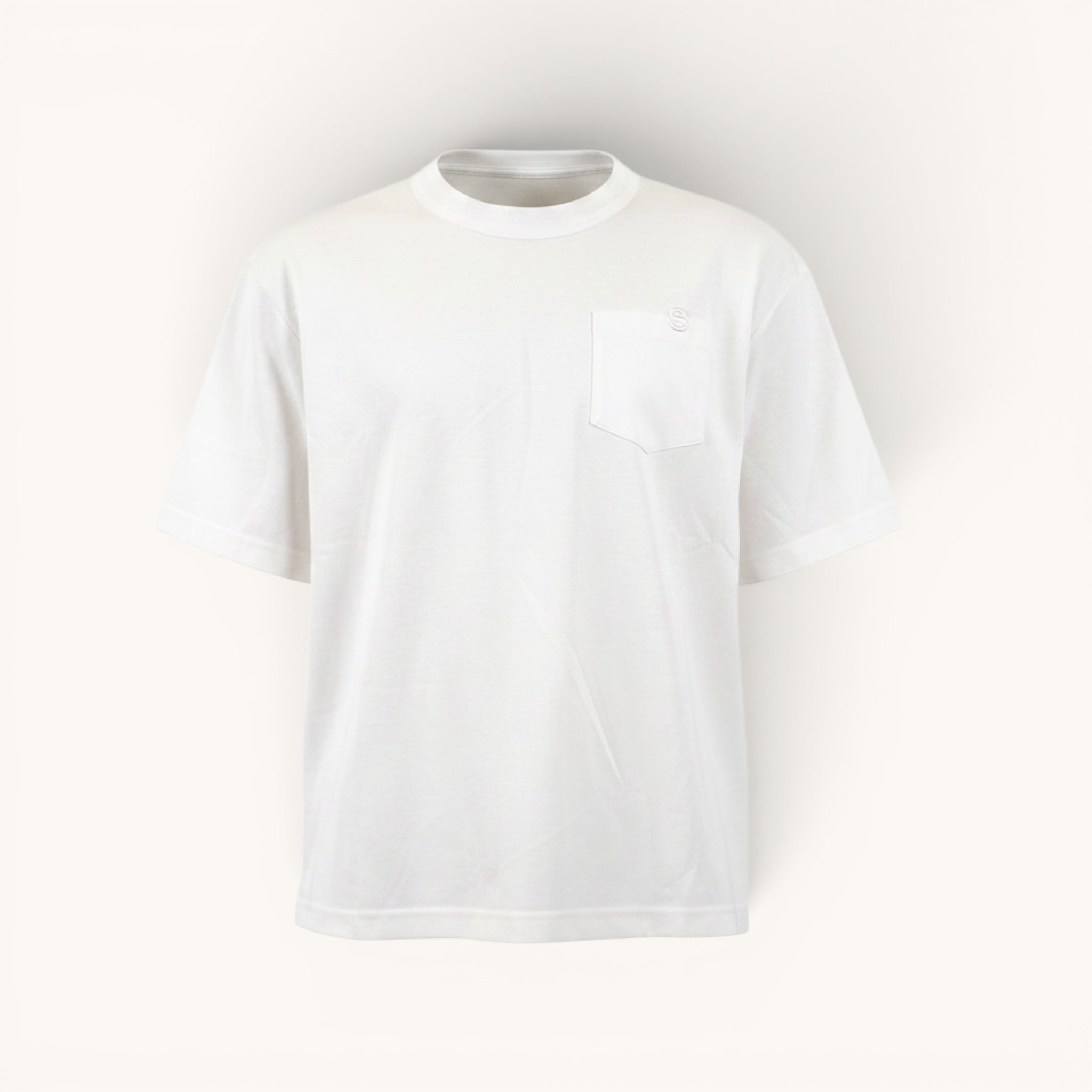Numero 5 white cotton t-shirt for men, regular fit, crew neck, chest pocket with subtle logo, ideal for summer.